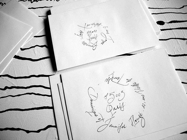 enveloppe pour mariage, calligraphie enveloppe mariage